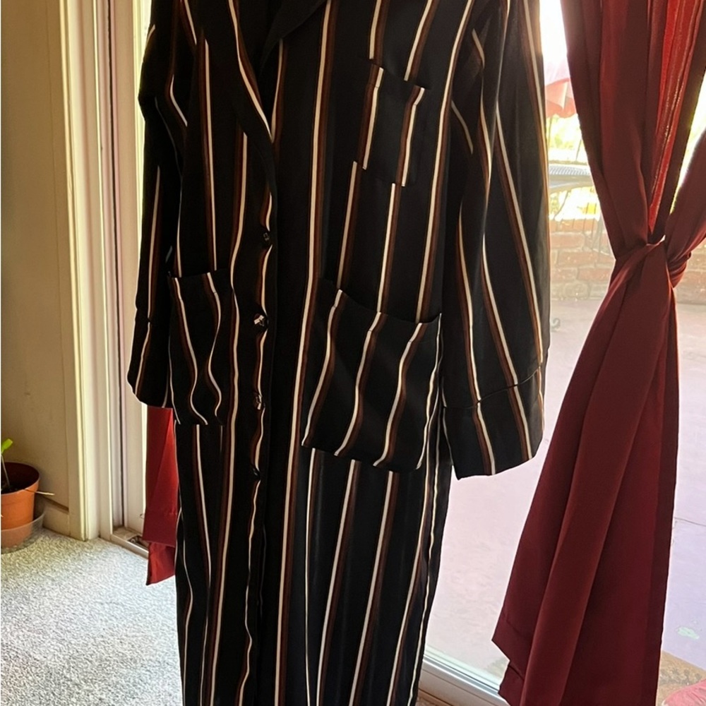 Honey punch coat ie shrug blue white brown and burgundy size small - Picture 2 of 3
